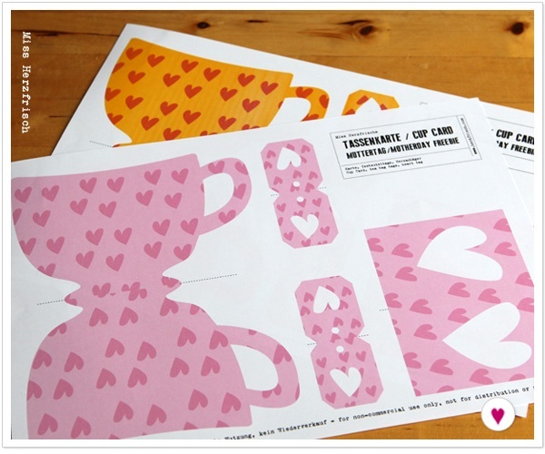 Miss Herzfrischs Freebie DIY: Muttertag Herztassen Freebie